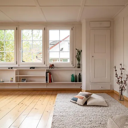 Gemuetliche Grosszuegige Altes Schulhaus