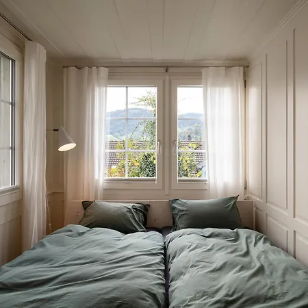 Gemuetliche Grosszuegige Altes Schulhaus