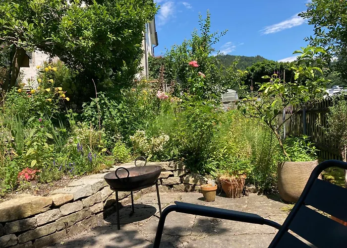 Appartement Gemuetliche Grosszuegige Altes Schulhaus *