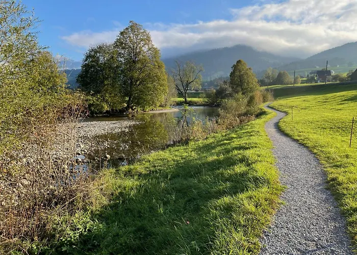 Gemütliche Grosszügige Altes Schulhaus *