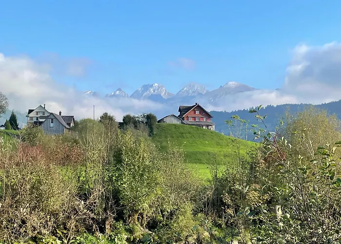 Apartment Gemütliche Grosszügige Altes Schulhaus *