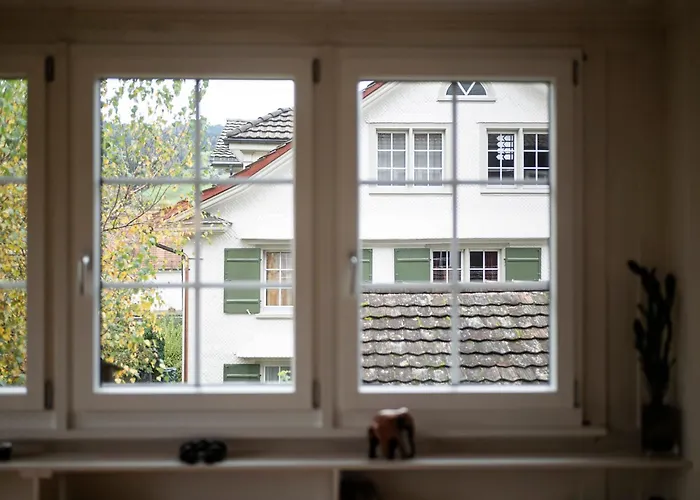 Gemütliche Grosszügige Altes Schulhaus Apartment