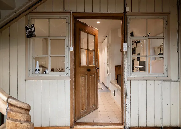 Gemütliche Grosszügige Altes Schulhaus Apartment