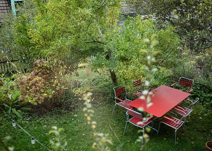 Gemuetliche Grosszuegige Altes Schulhaus Appartement