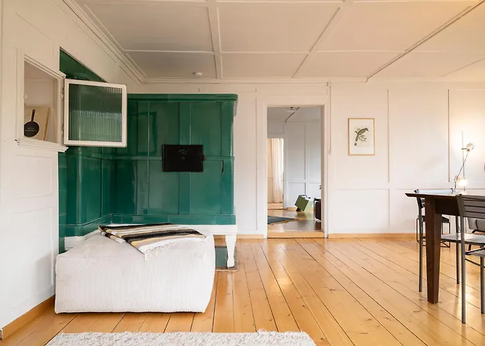 Gemütliche Grosszügige Altes Schulhaus Apartment *