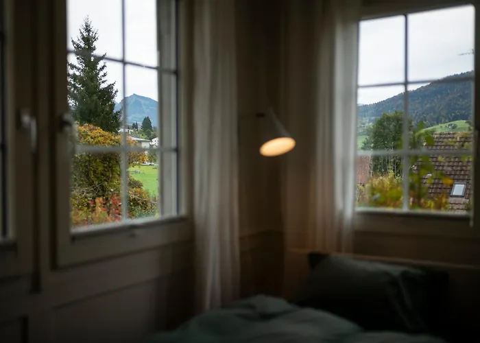 Gemuetliche Grosszuegige Altes Schulhaus * Ebnat-Kappel