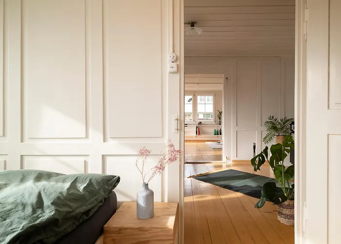 Gemütliche Grosszügige Altes Schulhaus Apartment *