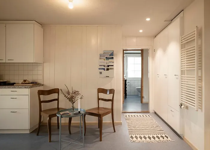 Apartment Gemütliche Grosszügige Altes Schulhaus *