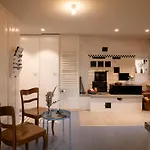 Gemütliche Grosszügige Altes Schulhaus Apartment